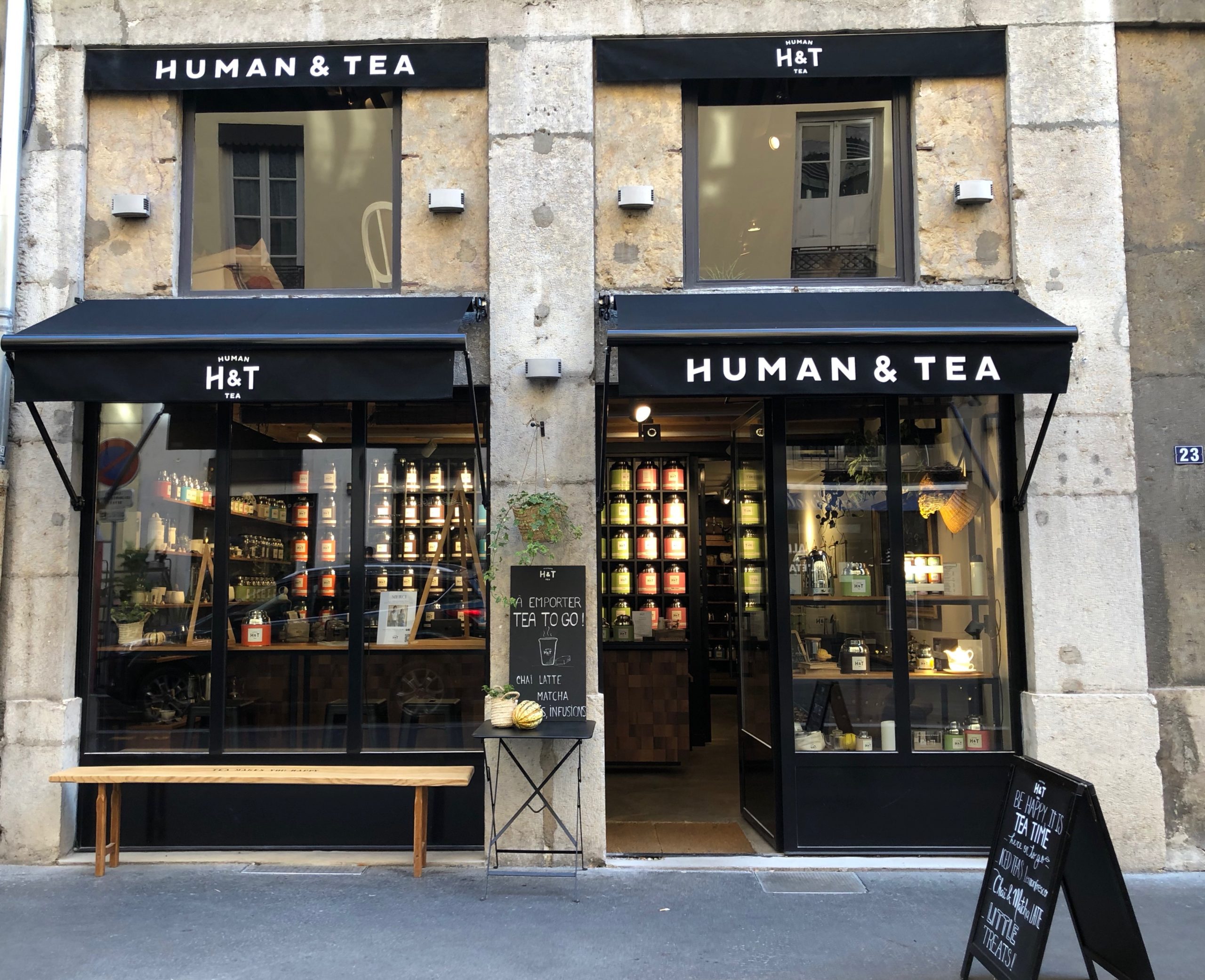 Vitrines Human & Tea Ampère Lyon