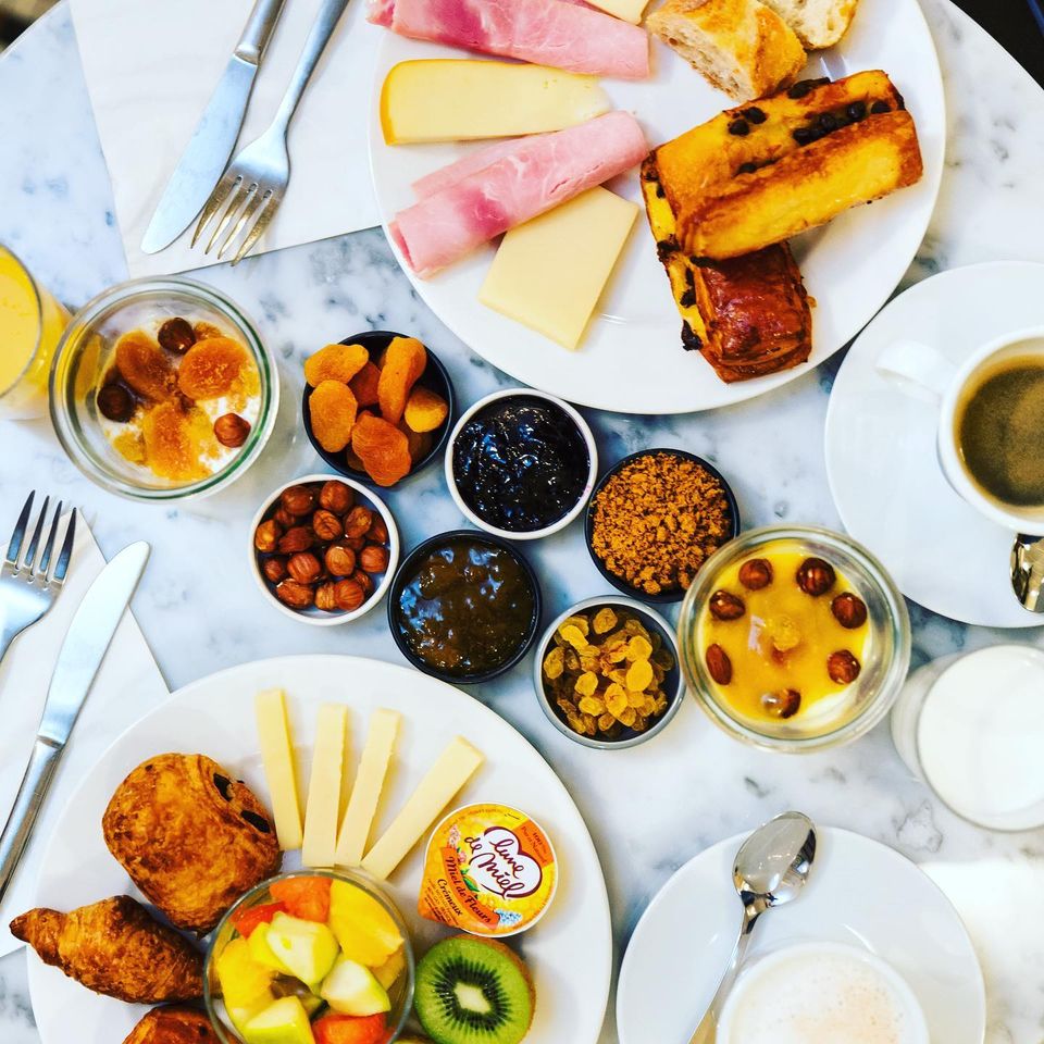 Silky Hotel Petit Déjeuner gourmand