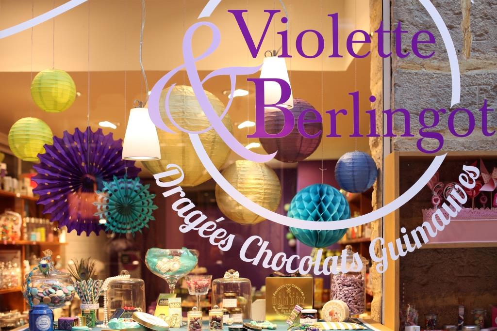violette et berlingot vitrine boutique bonbons lyon