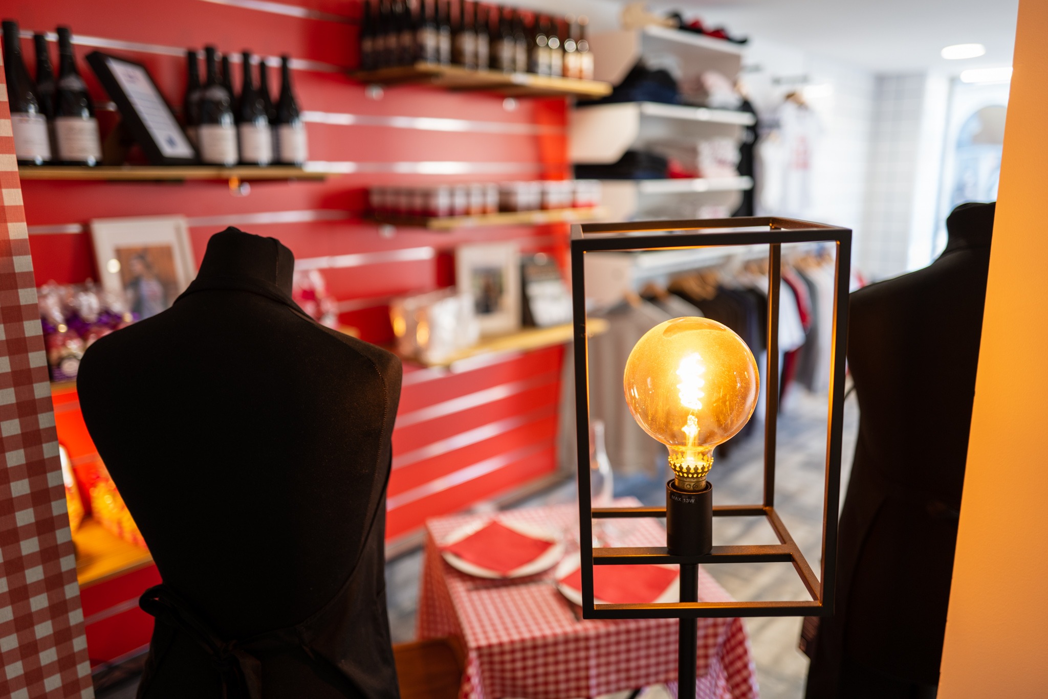 intérieur boutique Oh my gone