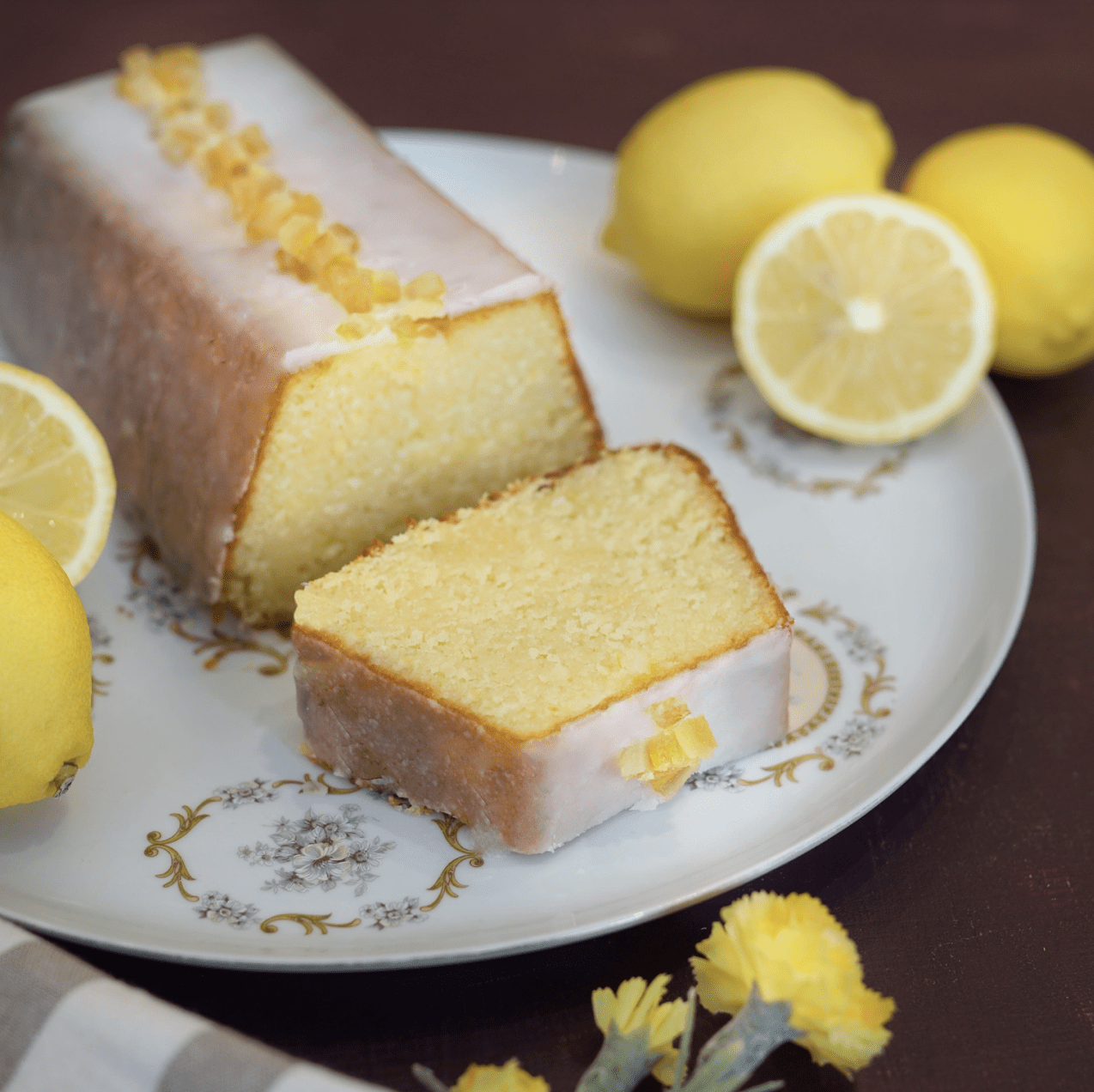 Cake citron glaçage acide